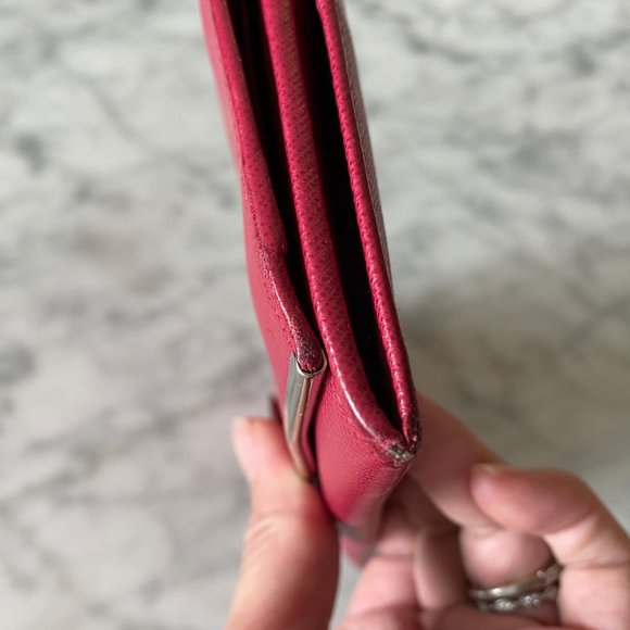 Salvatore Ferragamo Red Black Long Gancini Wallet - Picture 7 of 9